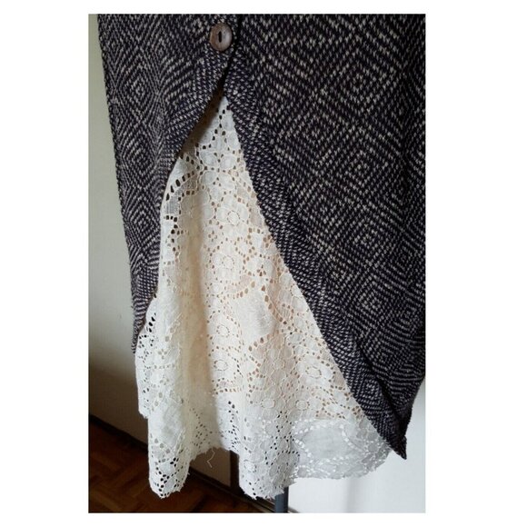 SAGE long lagenlook light sweater top back buttons and crochet lace insert L - Picture 10 of 12